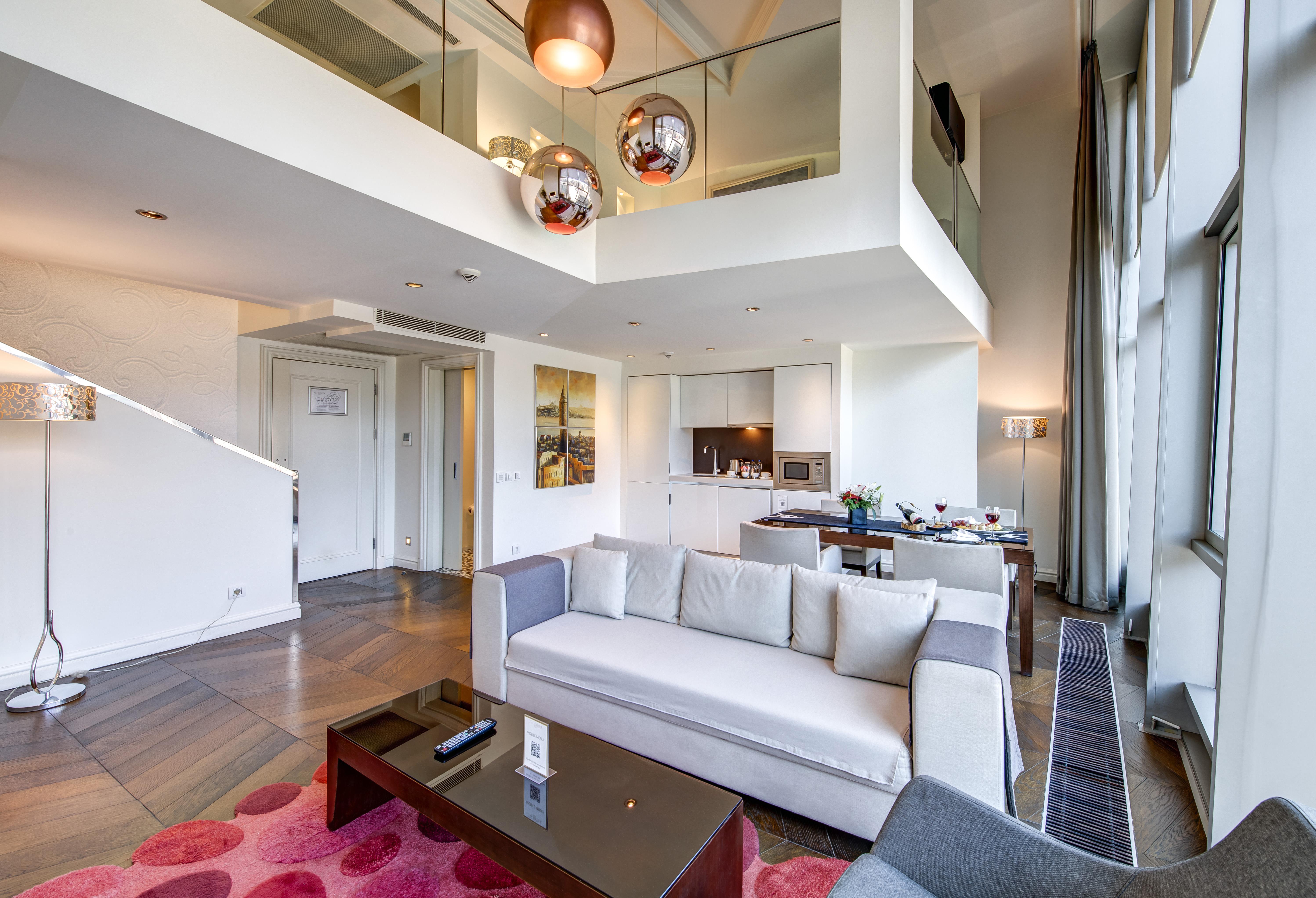 The Elysium Taksim Hotel Istanbul Exterior photo A duplex apartment at the Mandarin Oriental