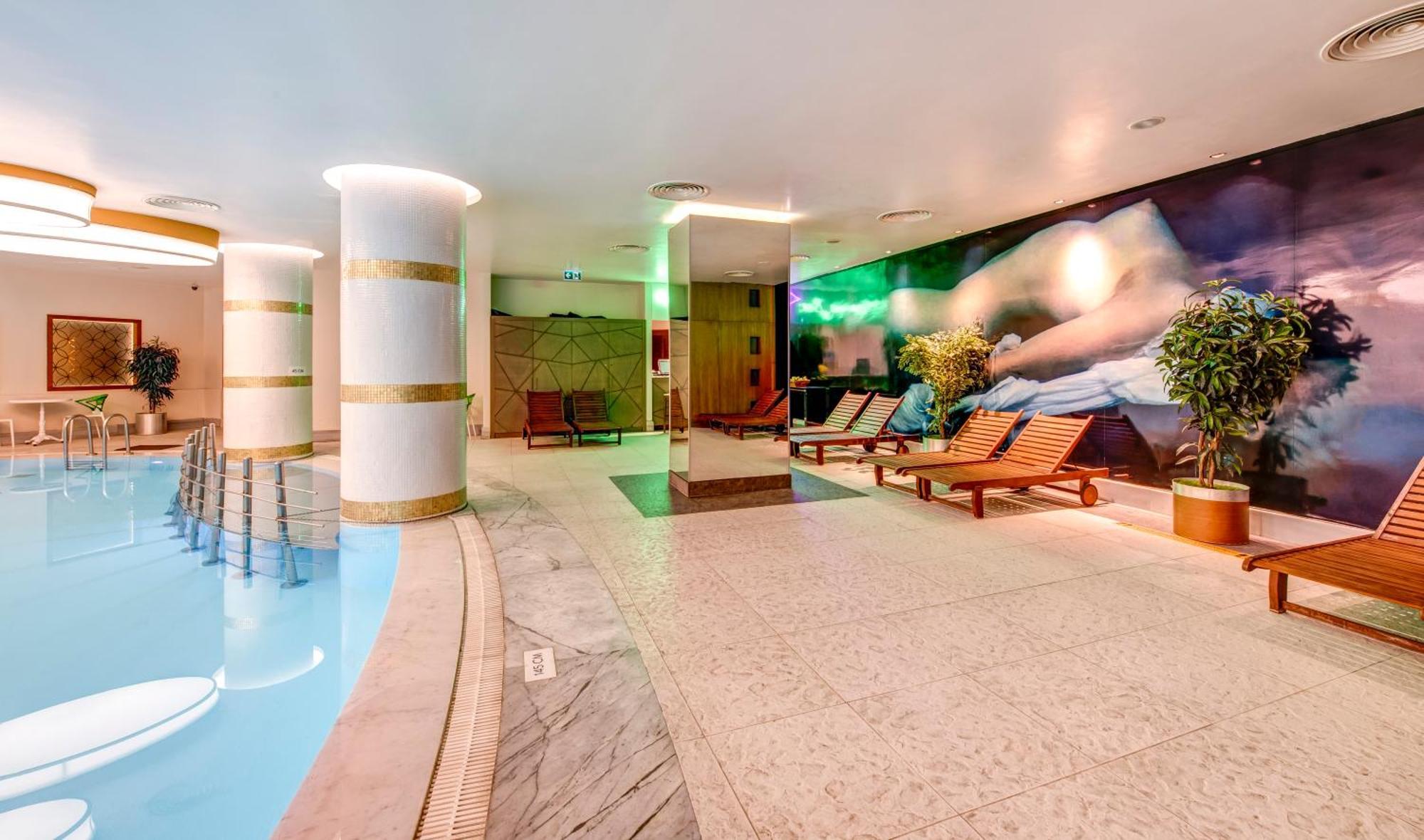 The Elysium Taksim Hotel Istanbul Exterior photo