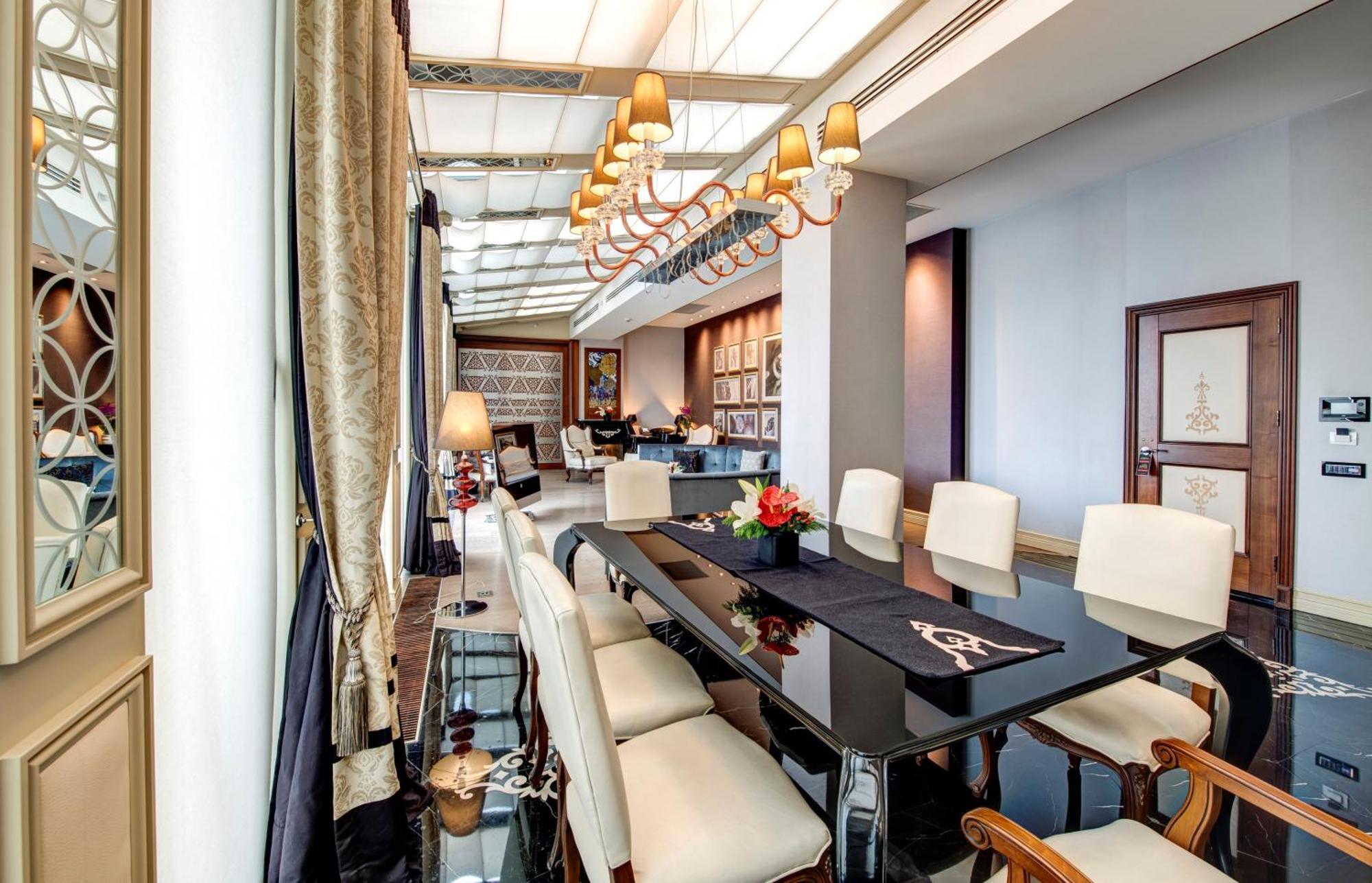 The Elysium Taksim Hotel Istanbul Room photo