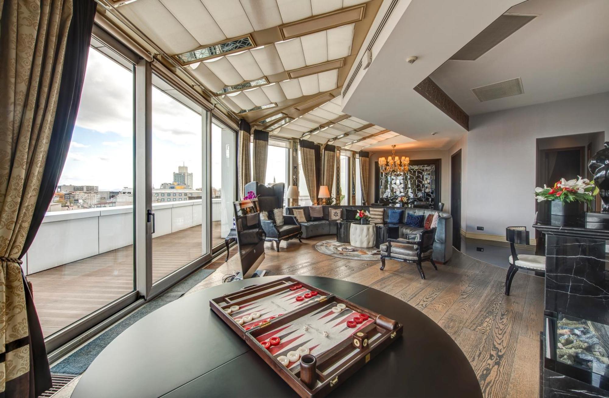 The Elysium Taksim Hotel Istanbul Room photo